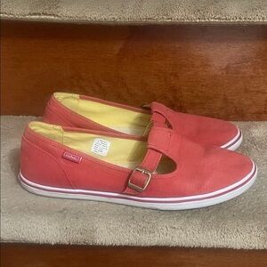 L.L. Bean Red Canvas Shoes Women's Size 9